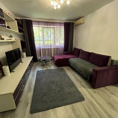 Apartament Tony Констанца Екстериор снимка